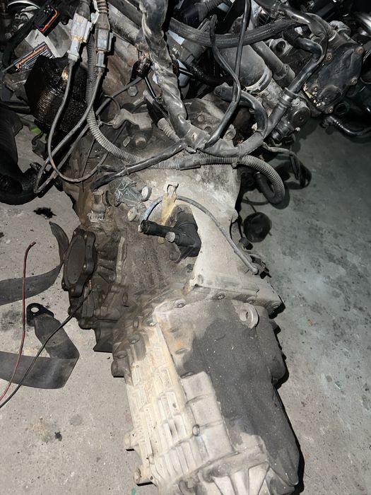 Cutie audi a 4  1.9tdi 5trepte