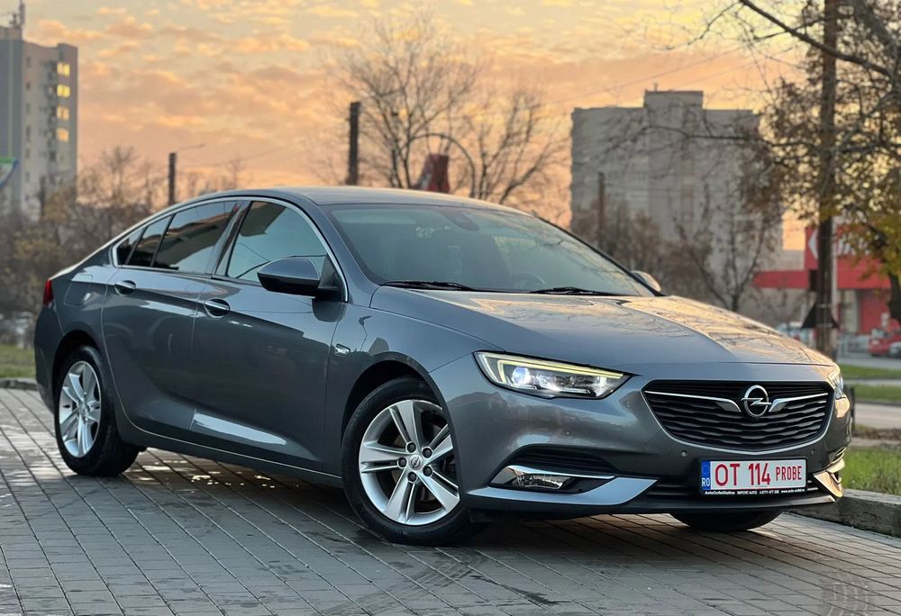 Opel Insignia EXTRA Full / racire + incalzire caune / head up / keyless / piele