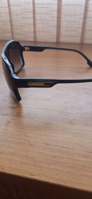 Carrera слънчеви очила нови.