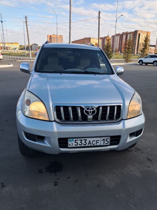 Toyota land cruiser prado
