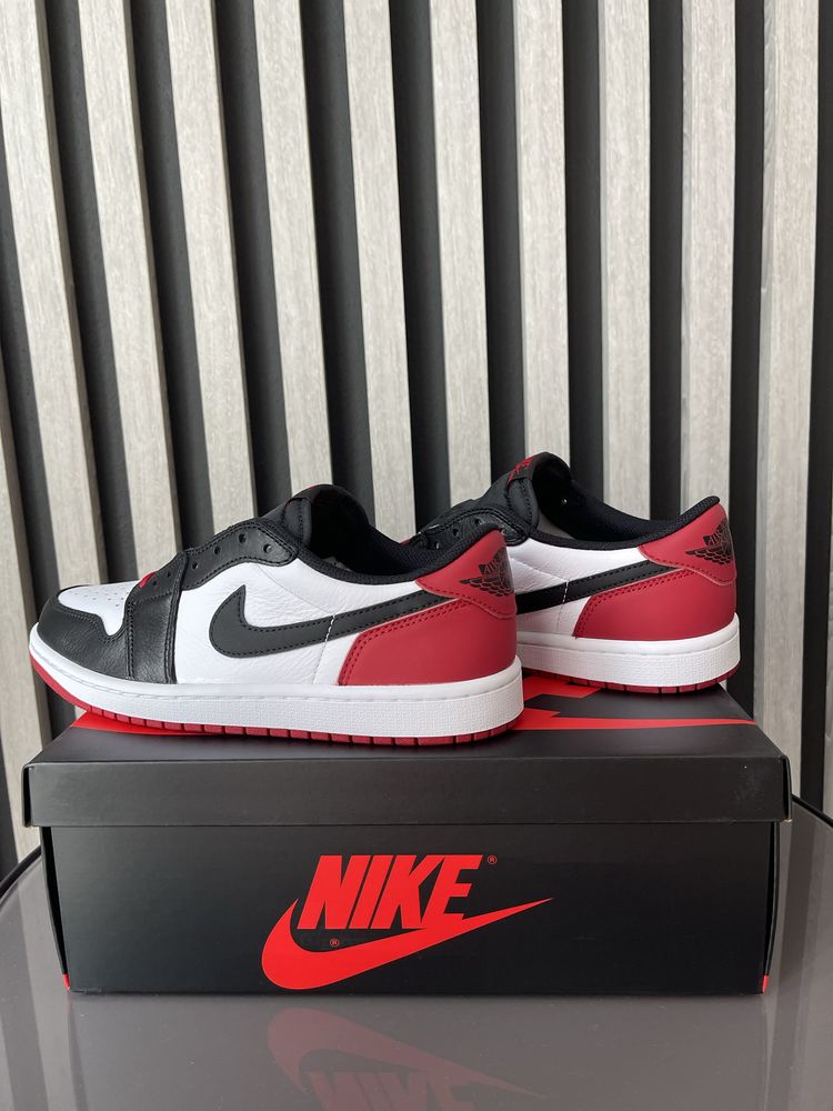 Jordan 1 low black toe