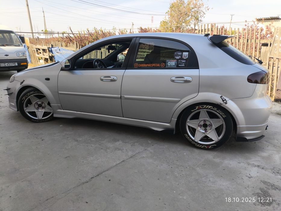 Продается Lacetti Hatchback!