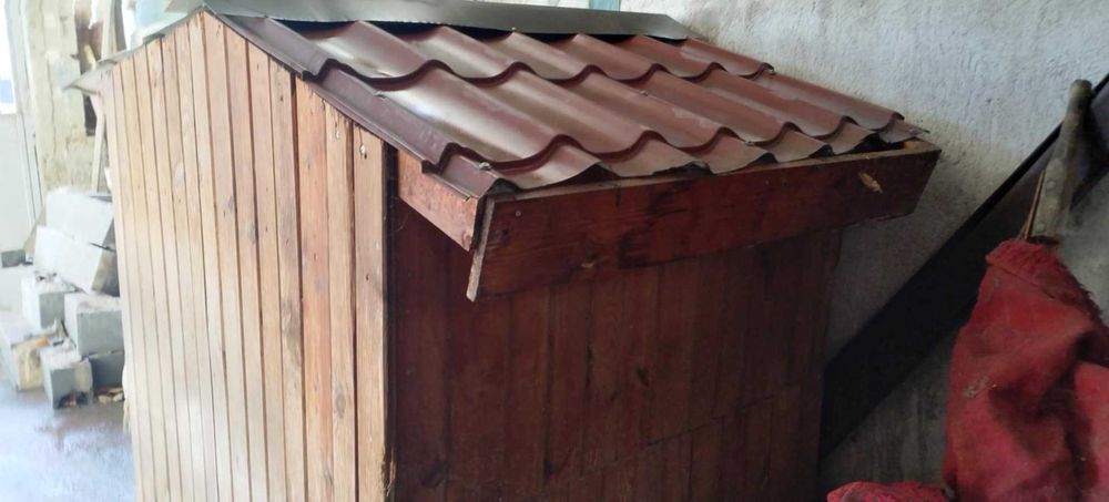 Продавам голяма къща за куче