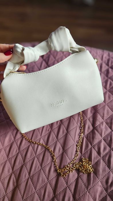 Чанти като новии