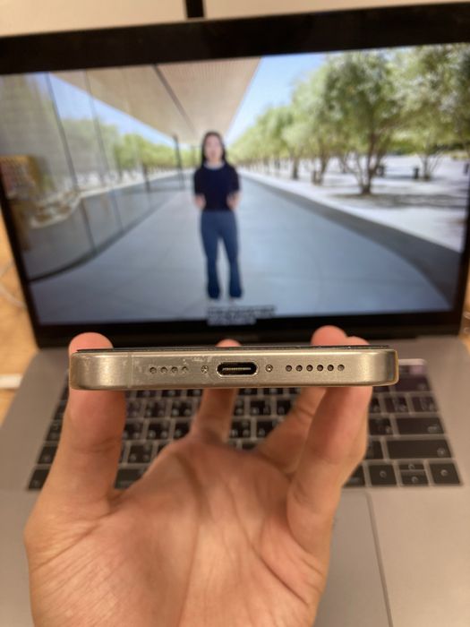 iPhone 15 Pro Max 256Gb Natural Titanium