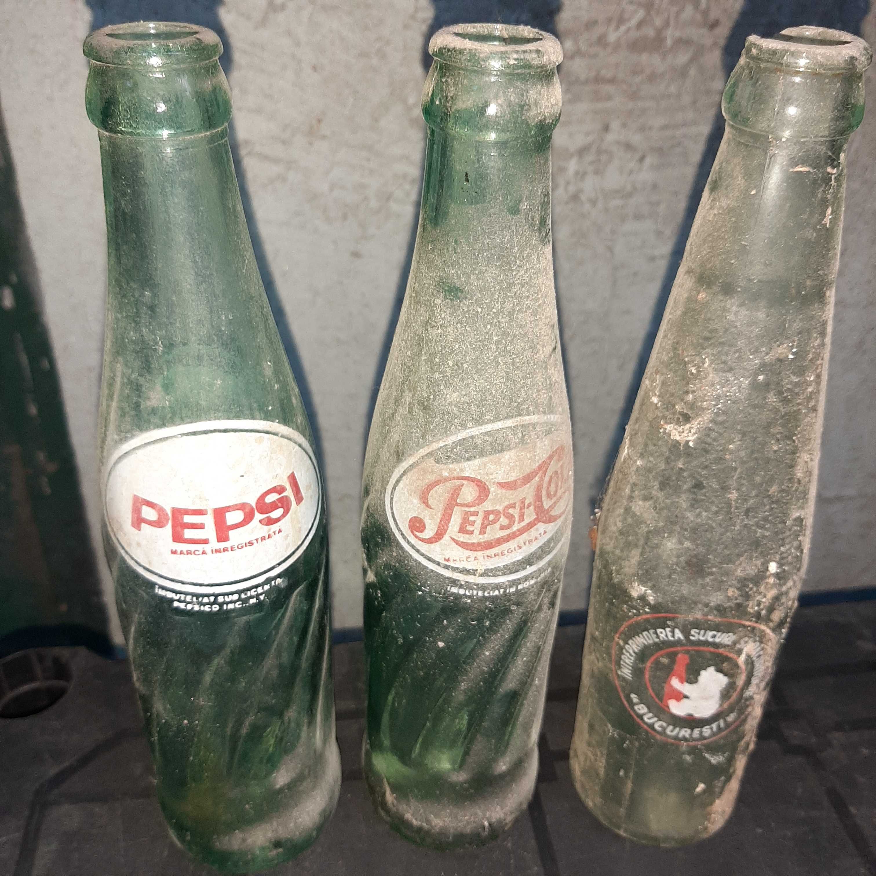 Sticle Pepsi si Pepsi Cola, cico cu navete din perioada comunista