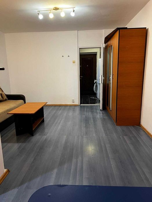 Garsoniera vanzare Calea Vitan