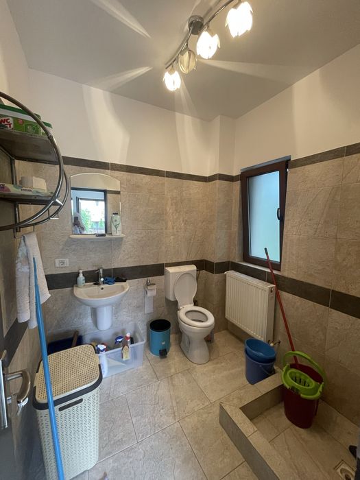 Casa de Tip duplex + Teren 200 mp in zona Cug-EXPO MOBILA !