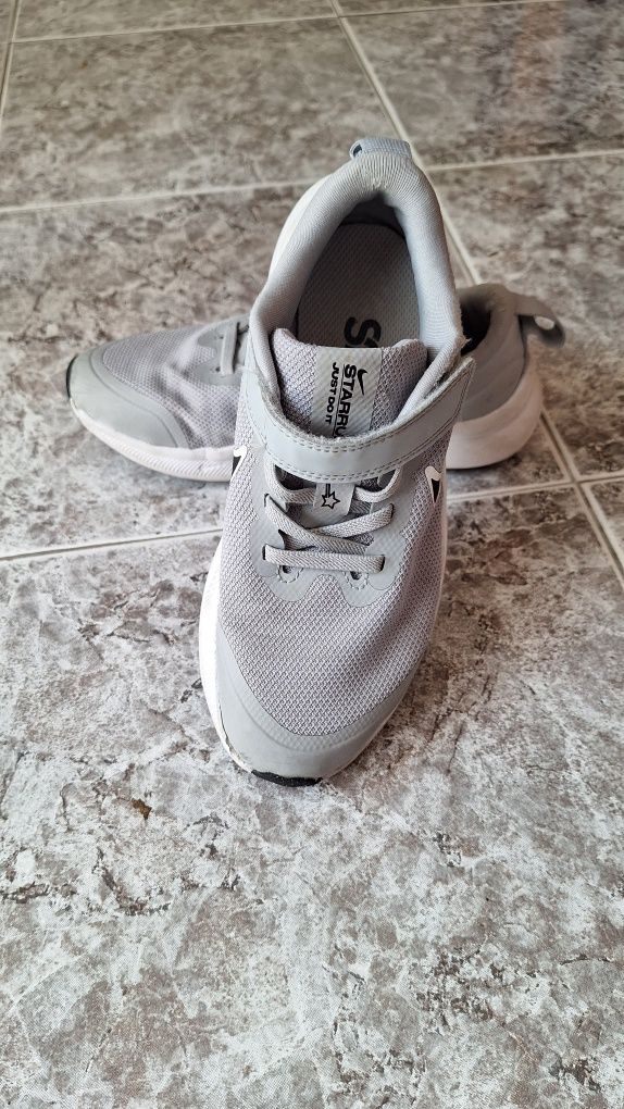 Детски маратонки Nike 31н