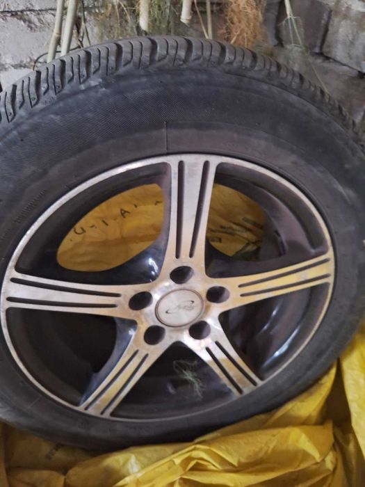 Джанти с гуми от VW Polo 9N 2003г.