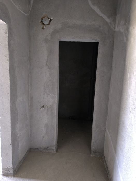 Sharof Rashidov tumani 3 tepa mavzesida davlat xizmatlari uy sotiladi