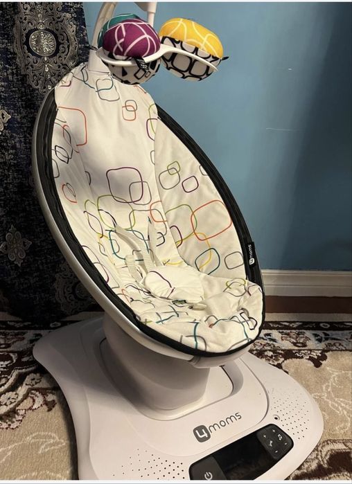 Срочно сотилади 4 момс болалар шезлони