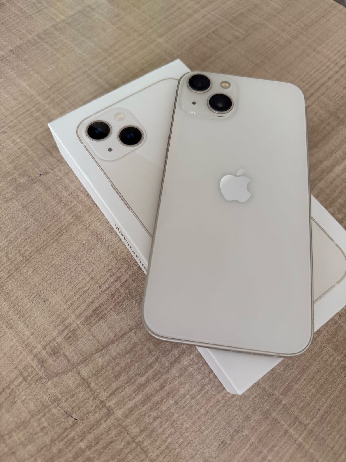Продам iPhone 13