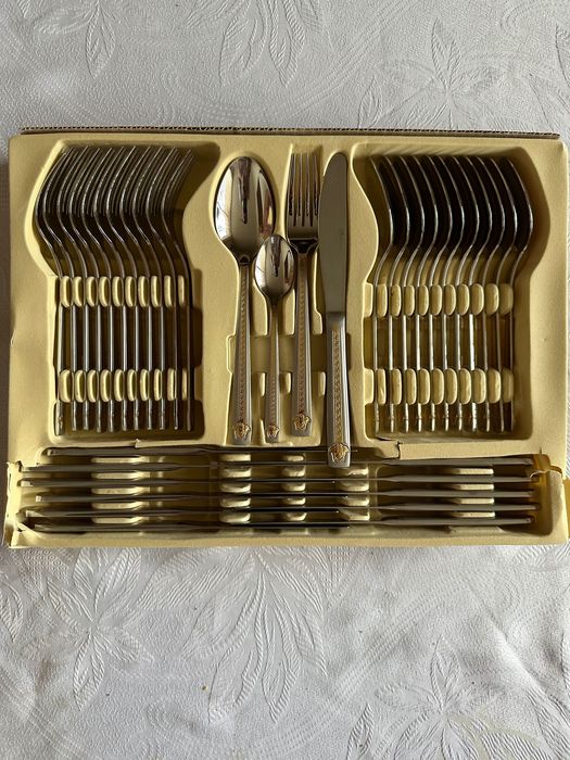 Комплект 12 човекa Bachmayer Solingen серия Италия Gold & Satin Finish