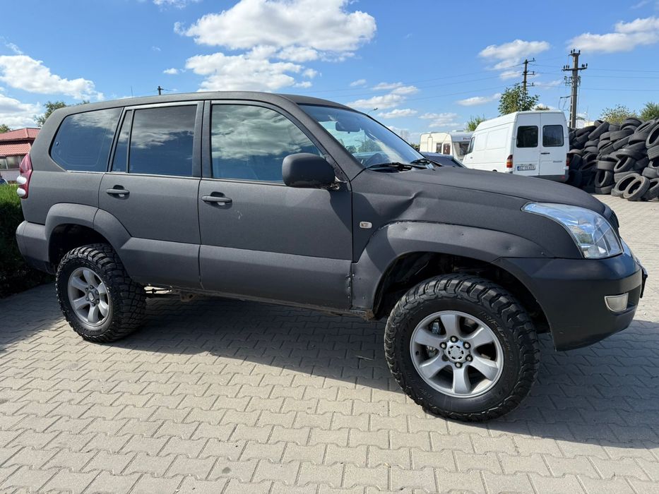 Toyota land cruiser