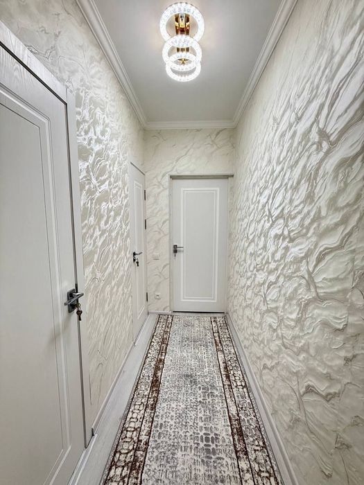 2-х комнатная 2в3/3/4. Юнусабад 11. Мега