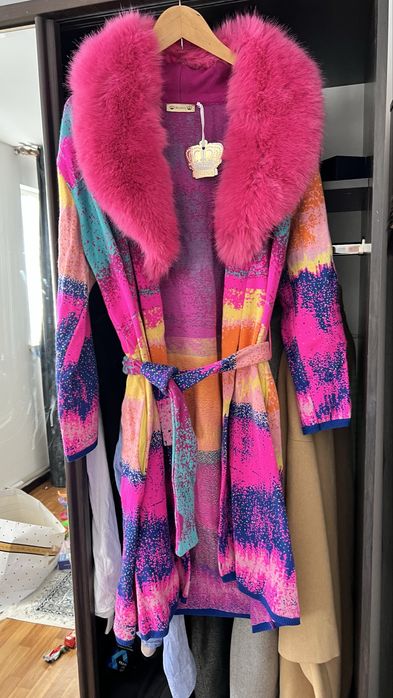 Пальто фирменное