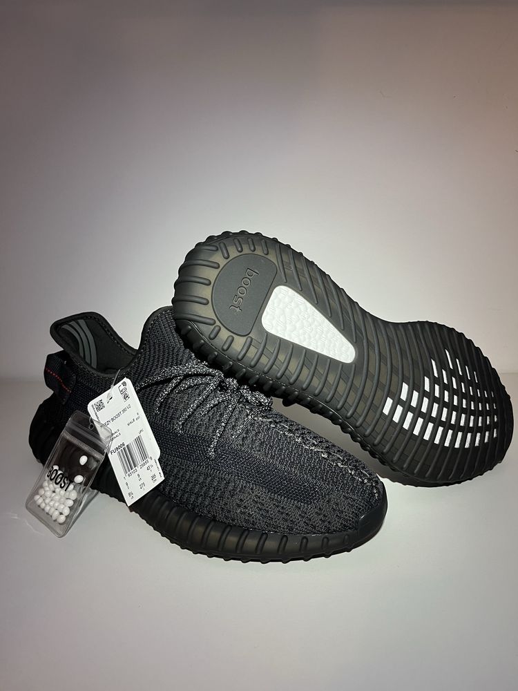 Yeezy 350v2 Black Reflective