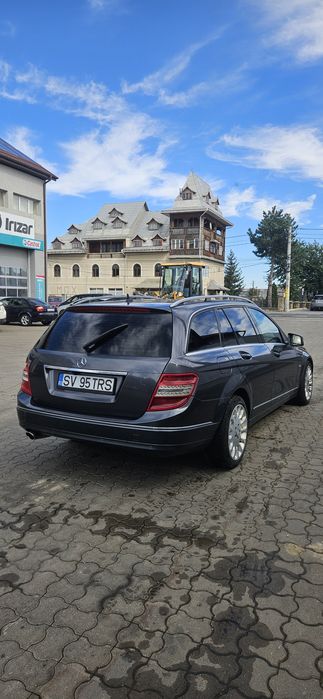 Mercedes-Benz C-Class 2010 4MATIC – Diesel 2.2 – Stare  bună