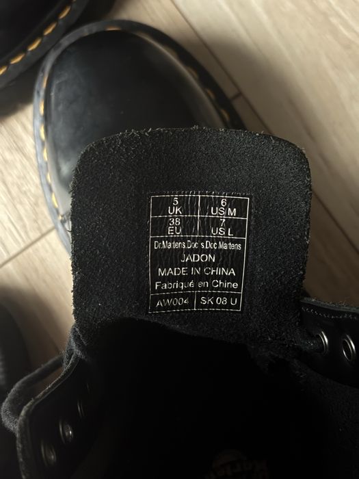 Dr Martens bocanci, culoare: negru, sireturi: pascal