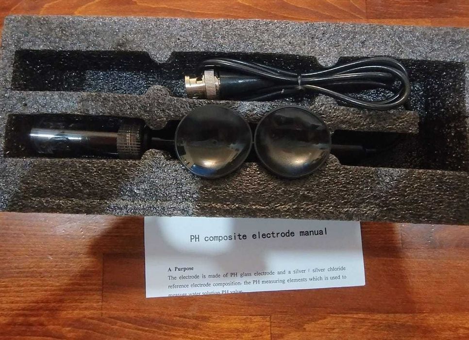 Sistem acvariu: Denerle Evolution Deluxe+Reductor+Electrovalva+Butelii