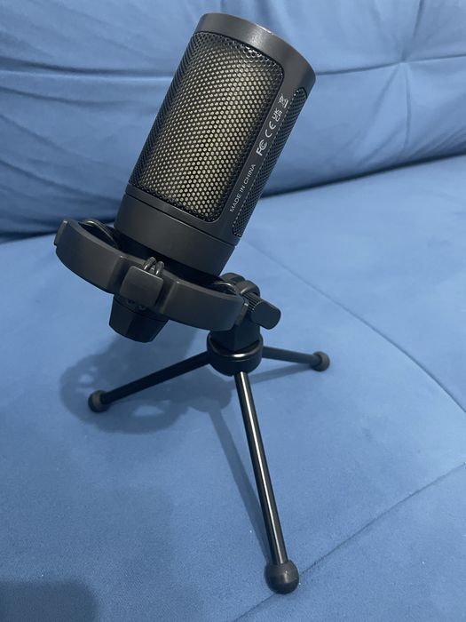 Микрофон FIFINE A6V