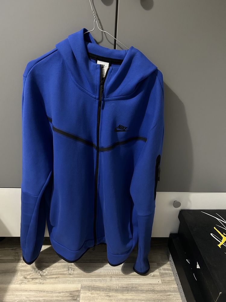 tech fleece royale blue marimea L original