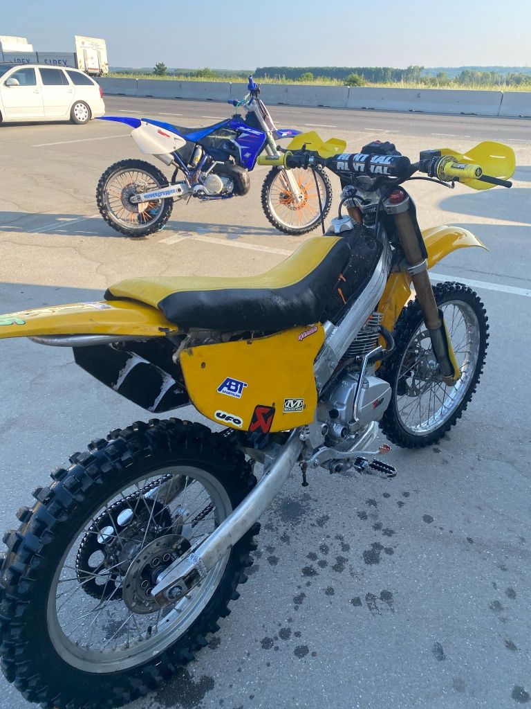 !! Cross 250cc !!