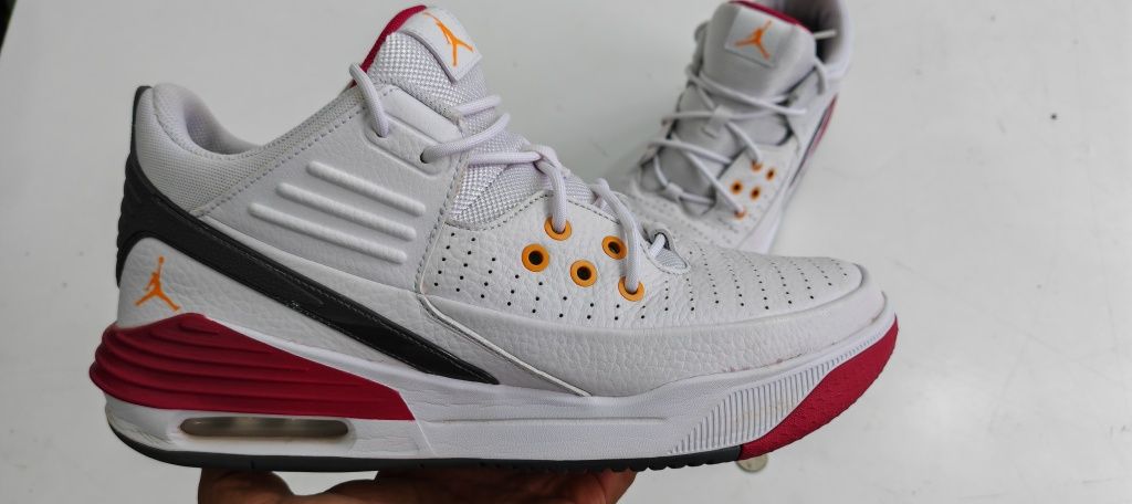 Nike Air Jordan Aura 5 44.5