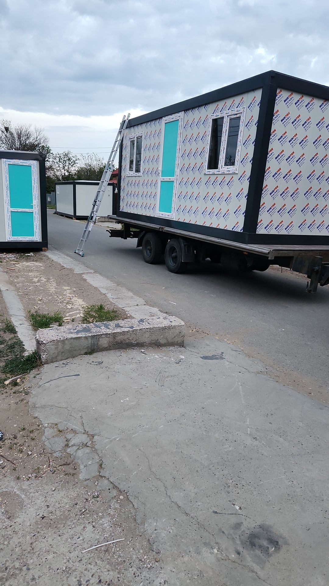 Vand container 2,4x6