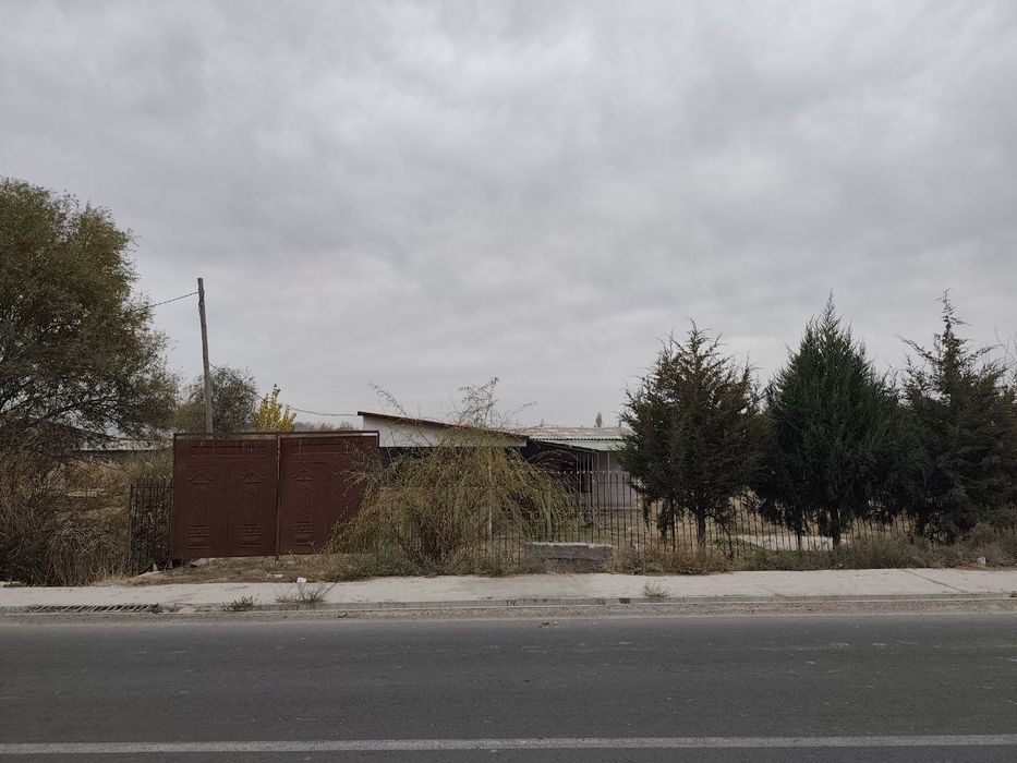 Yer sotiladi 5 sotix Qibray tumanida