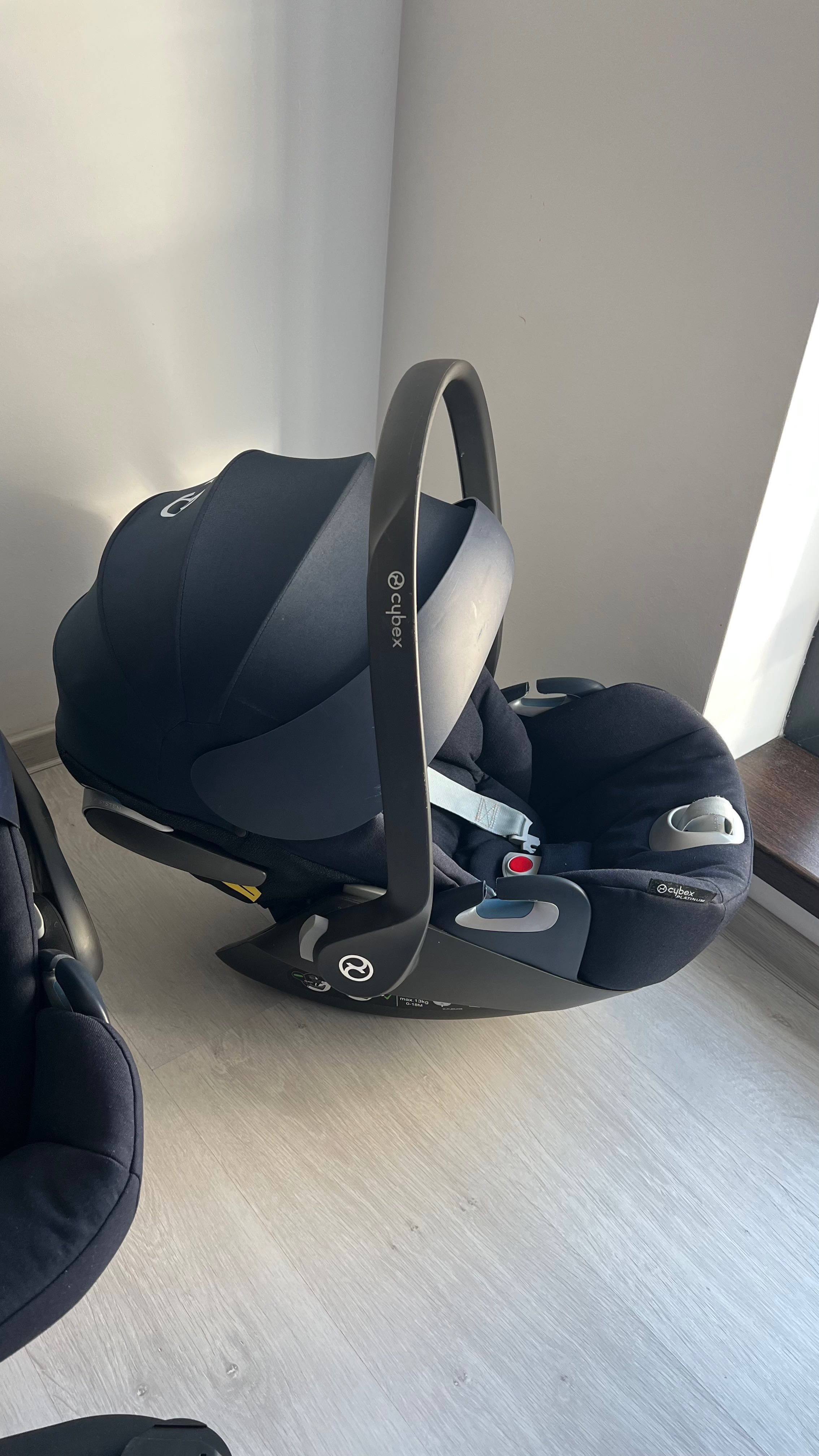 Oferta! Scoica Cybex Platinum Cloud Z i-Size culoare Nautical Blue