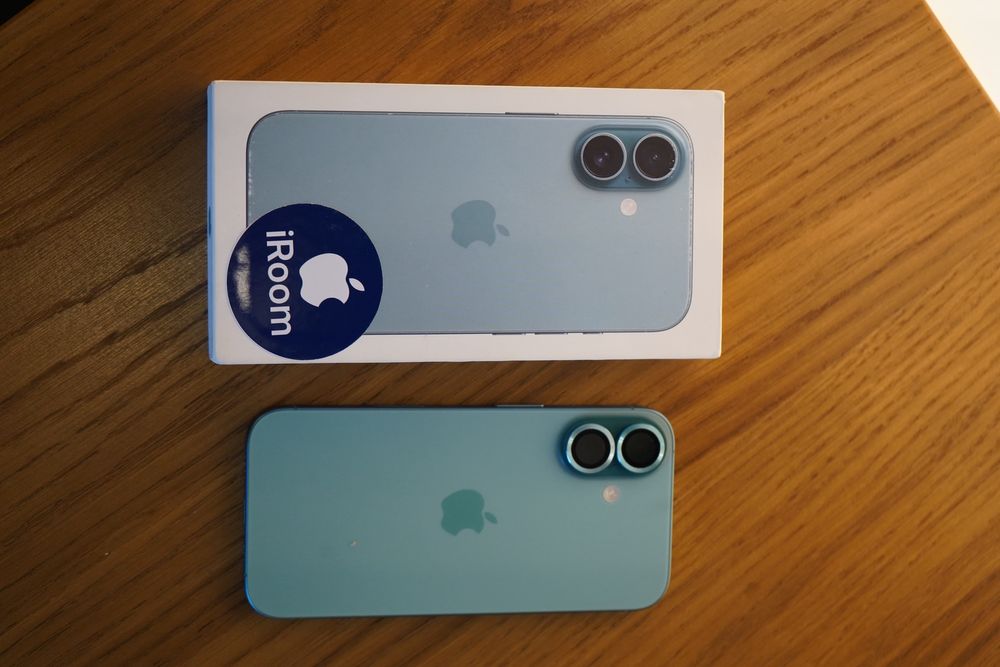 IPhone 16 128Gb в идеальном состоянии