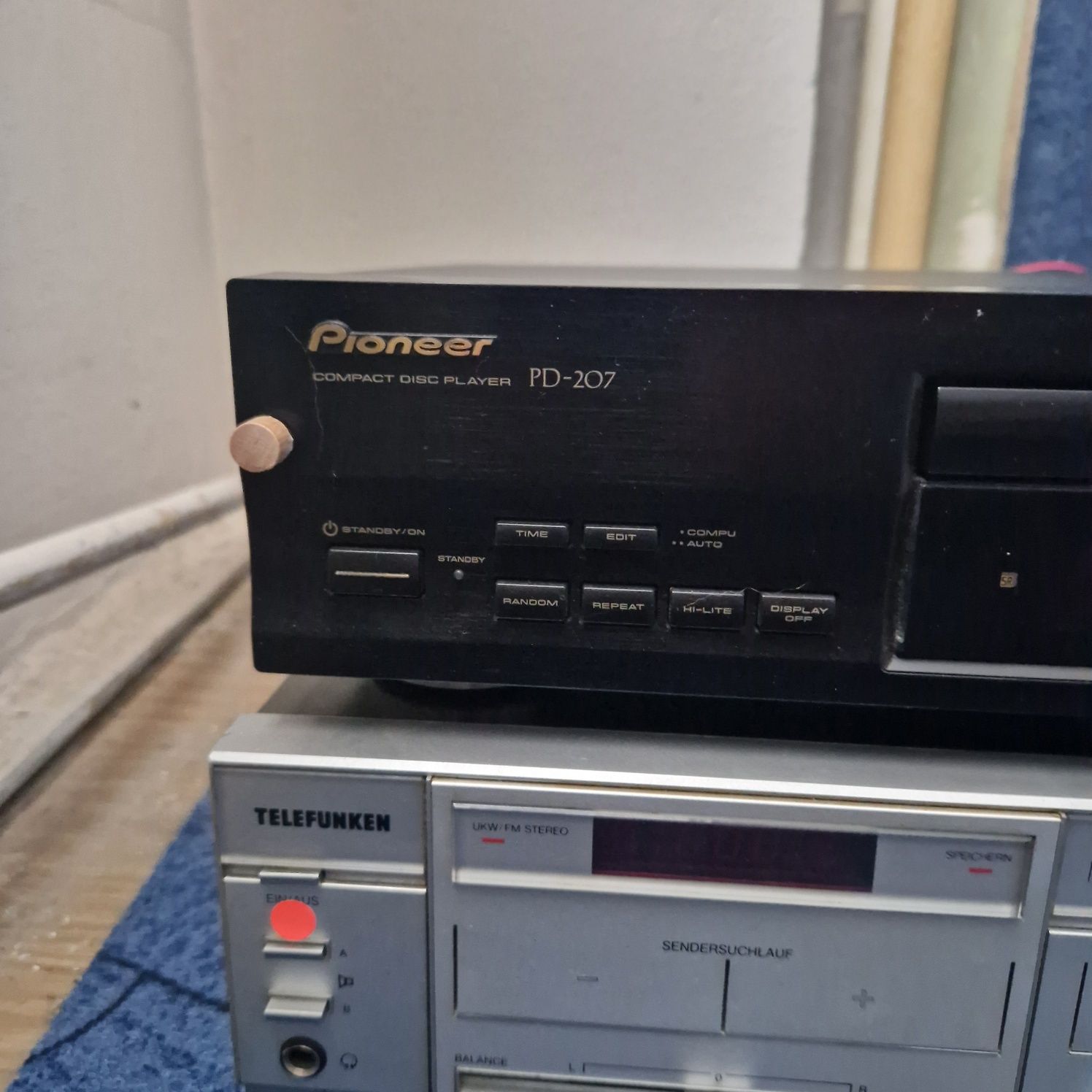 CD player Pioneer PD-207
