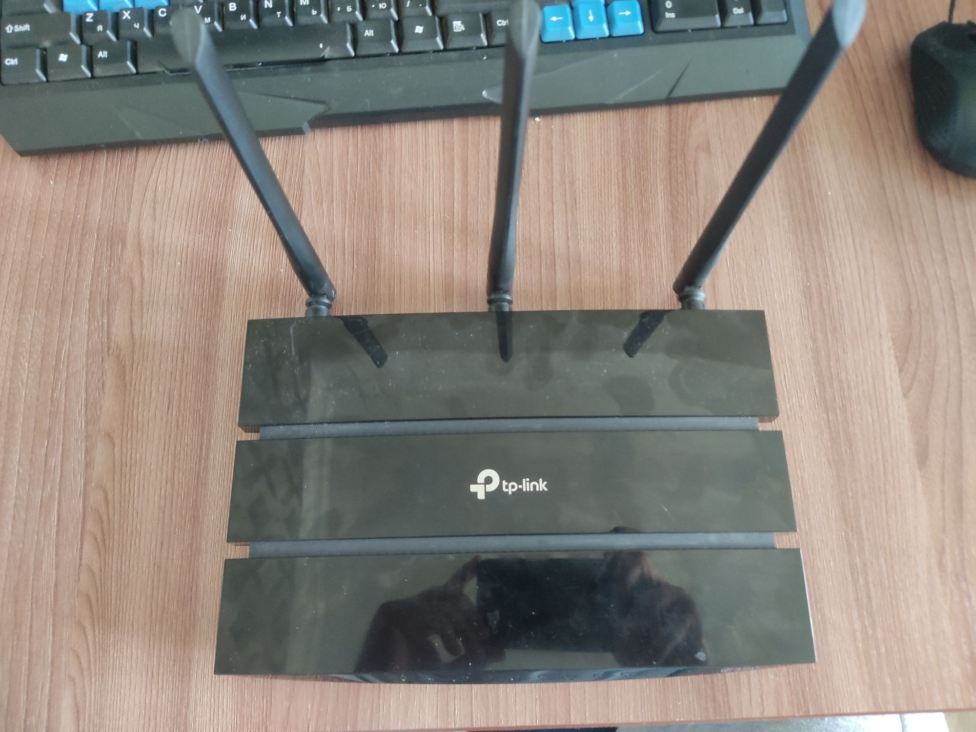 Продам Tp-link n300 рабочий
