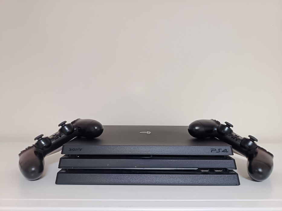 PlayStation 4 PRO