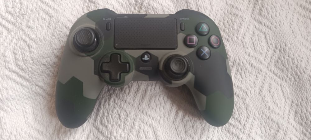 Джойстик за PC или PS4