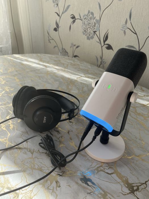 USB микрифон Fifine AM8 + наушники AKG