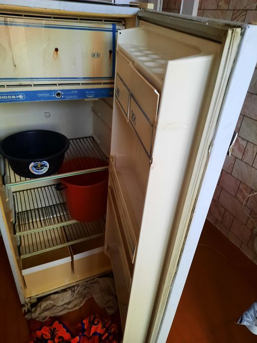 Продам холодильник рабочий