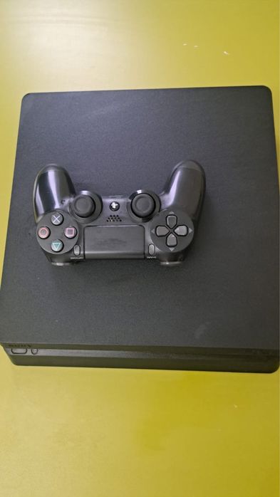 Playstation 4 slim 500Gb