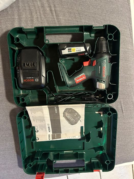 Bormasina Bosch cu acumulator