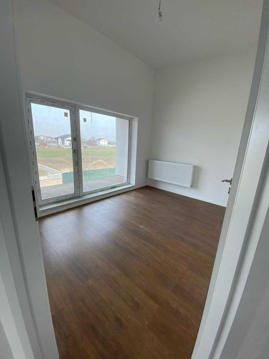 Vila 4 camere p+1 Dragomirești vale