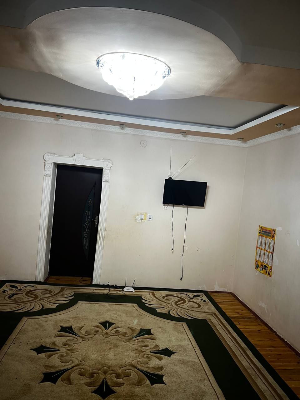 Продам в Нукусе 3-комн.квартиру,1-эт.угловой,по улице Каракалпакстан