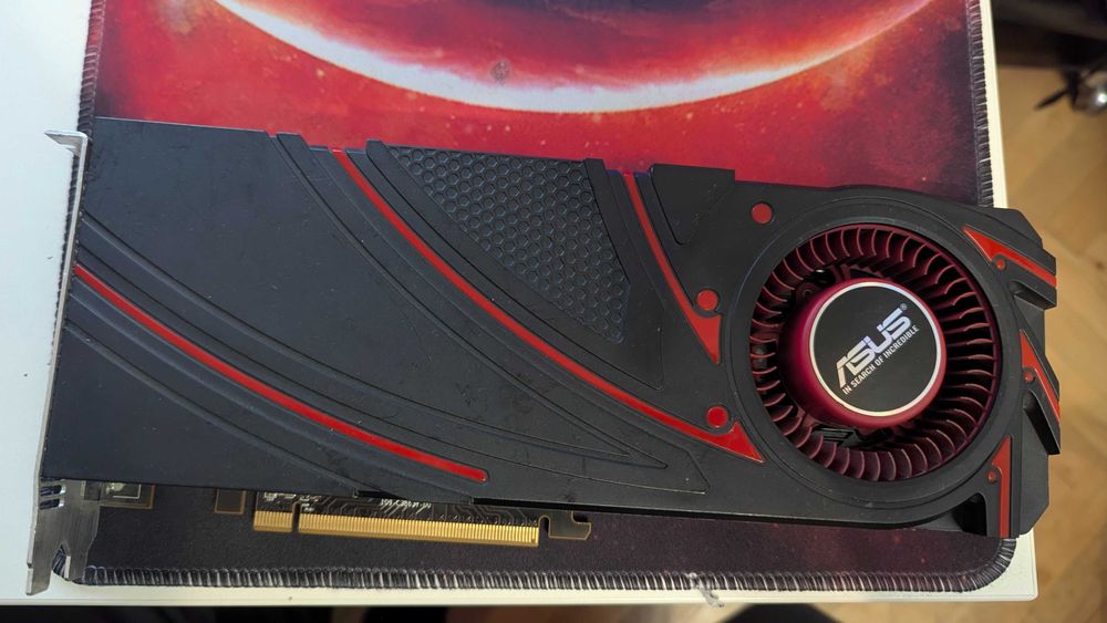 Видео Карта ATI radeon 7590 3GB