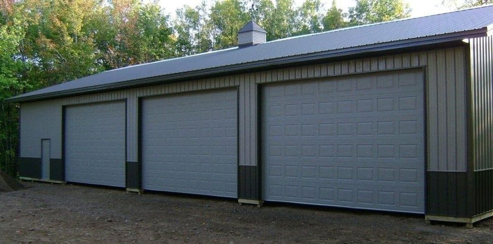 Vand garaje modulare din panouri sandwich