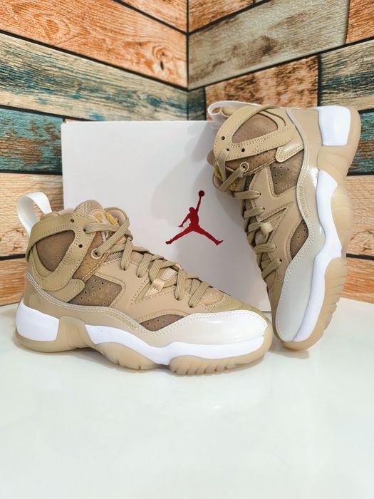 Air Jordan Jumpman Two Trey