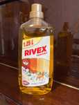 Detergent Parchet RIVEX cu Lapte de Migdale 1.25L