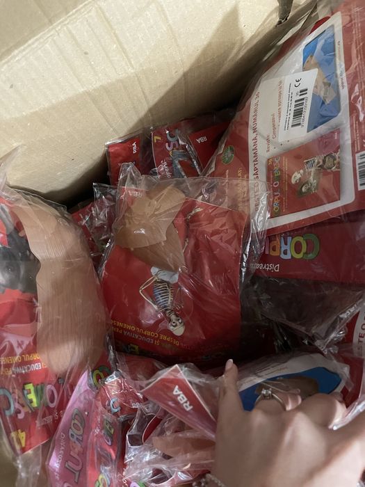 Corpul omenesc set (schelete impreuna cu organe) colectia Libertatea