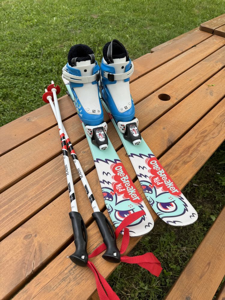 Set ski copii : schiuri echipate - clapari - bete