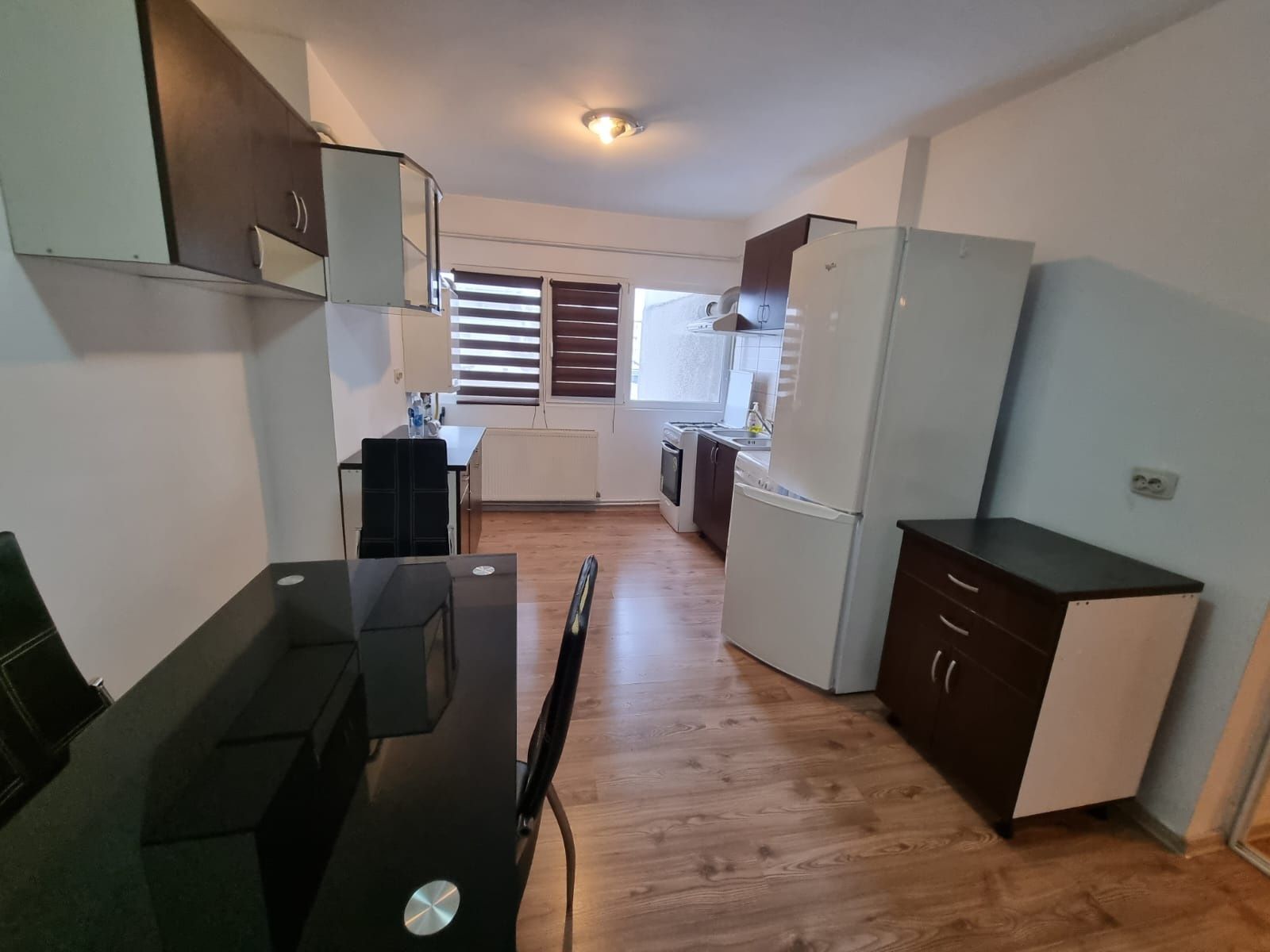 3 camere ultracentral Bacau